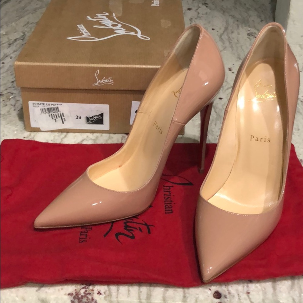 Christian Louboutin So Kate Nude heels- brand new